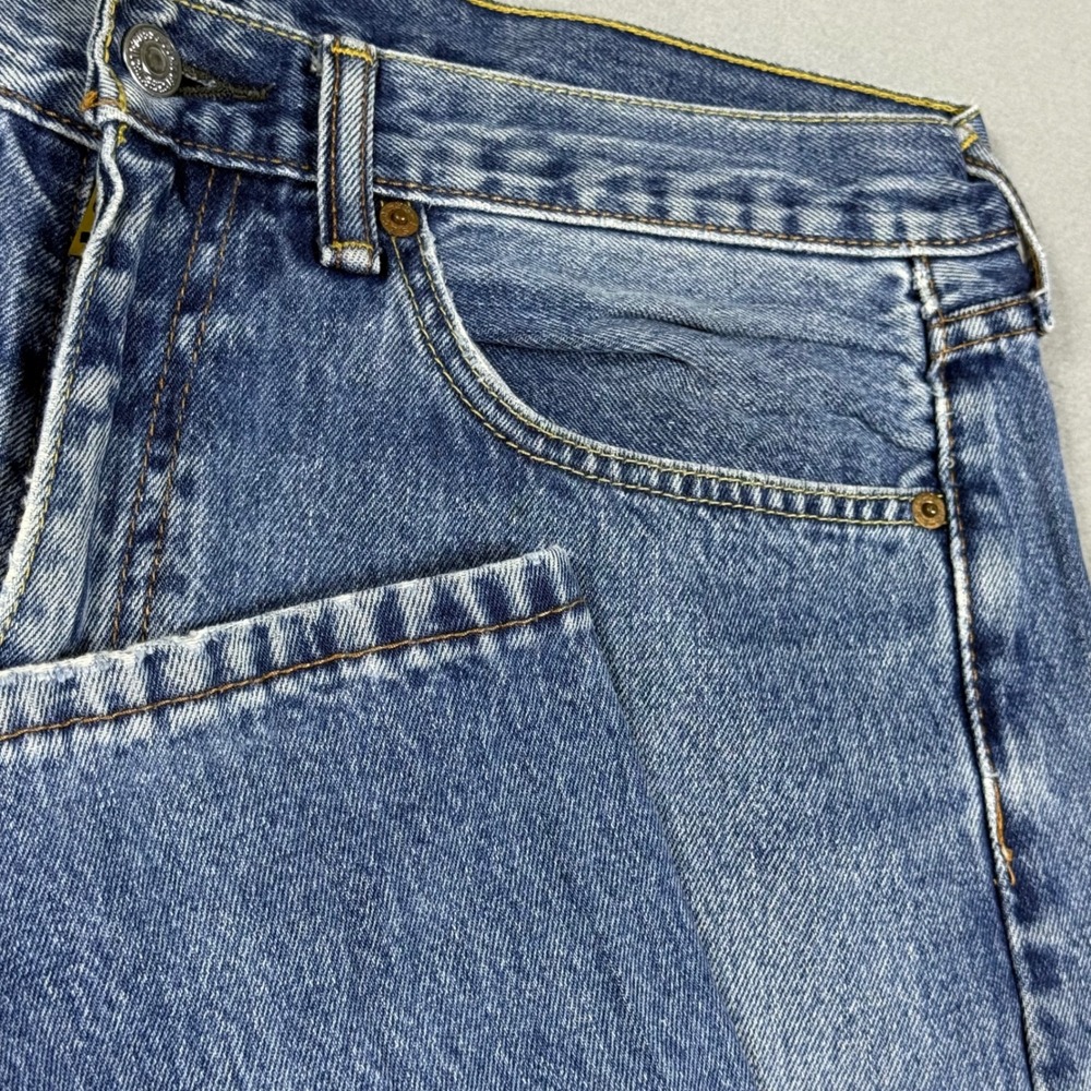 Levis Straight Leg Jeans Mens 35x32 Medium Wash Blue Denim Casual Pants